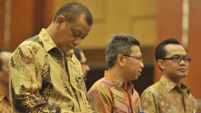 Dengan pertimbangan realisasi penerimaan pajak yang sudah meningkat, Dirjen Pajak Sigit Priadi Pramudito mengembalikan jam kerja PNS DJP ke waktu normal.