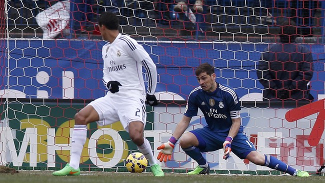Iker Casillas tidak memiliki rencana untuk meninggalkan Santiago Bernabeu meski tertangkap kamera mengungkapkan kekesalan terhadap suporter Los Blancos.