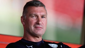 Leicester City Pecat Nigel Pearson