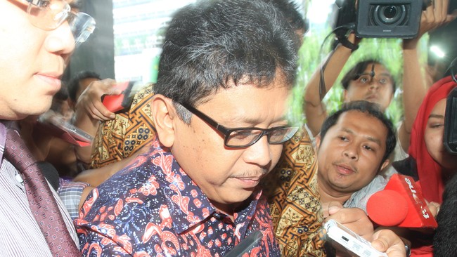 Hasto menyebutkan pengumpulan dana secara gotong royong untuk kongres oleh kader partai dimungkinan.