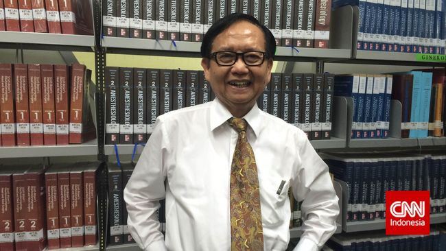 “Orang selalu menganggap seks sebagai sesuatu yang tabu, vulgar, dan menjijikkan. Memangnya manusia lahir dari batu?” kata dr Andri Wanananda.