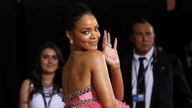 Selebriti yang Salah Kostum di Grammy Awards 2015