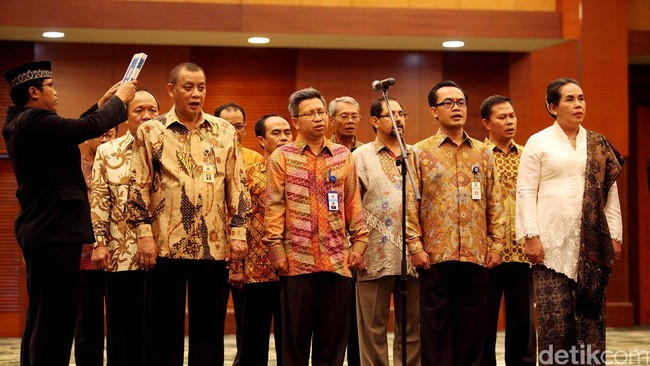 Dirjen Pajak Mutasi Ribuan Pegawai