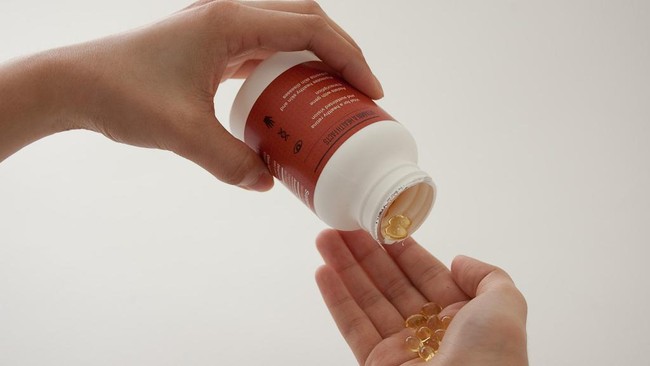 Perkara obat paten dianggap menjadi penting mengingat pengaruhnya atas total biaya perawatan masyarakat di Rumah Sakit.