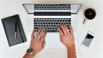 3 Cara Mengatasi Laptop Nge-freeze dengan Cepat dan Mudah Laptop yang digunakan mengalami kendala seperti hang atau freeze? Berikut ada beberapa cara mengatasi laptop nge-freeze dengan mudah.