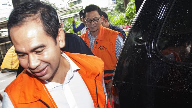 KPK: Wawan Bermalam di Hotel dengan Wanita Lain, Bukan Airin Jaksa KPK, Takdir memastikan memiliki bukti suami Wali Kota Tangerang, Wawan menyalahgunakan izin keluar penjara untuk bermalam di hotel dengan teman wanita.