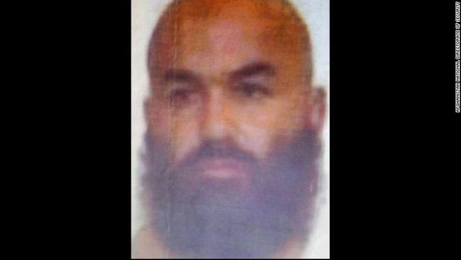 Mantan komandan Taliban dan tahanan Guantanamo yang bertugas sebagai perekrut bagi ISIS dilaporkan tewas dalam serangan drone di Afghanistan.