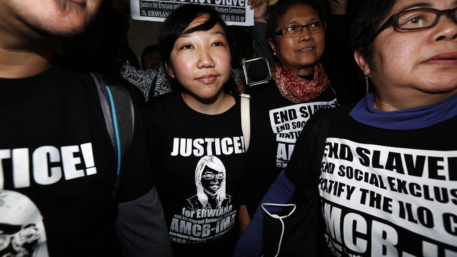 Pengadilan Hong Kong hari ini menyatakan bersalah Law Wan Tung atas penyiksaan terhadap pekerja asal Indonesia Erwiana Sulistyaningsih.