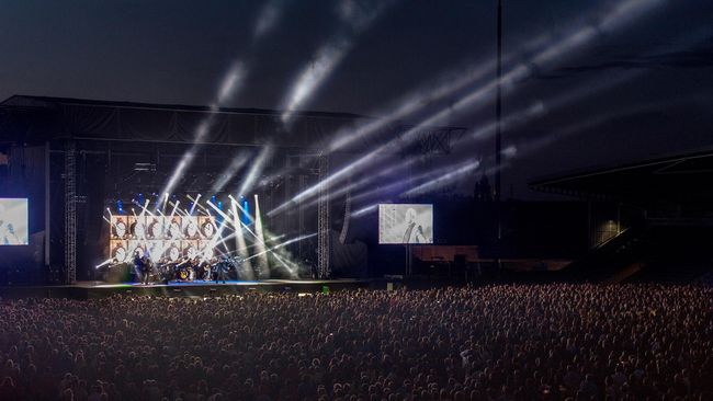 Telkom berkolaborasi dengan CJ ENM menghadirkan Konser K-Pop internasional KCON 2022 secara live dan eksklusif di UseeTV GO.