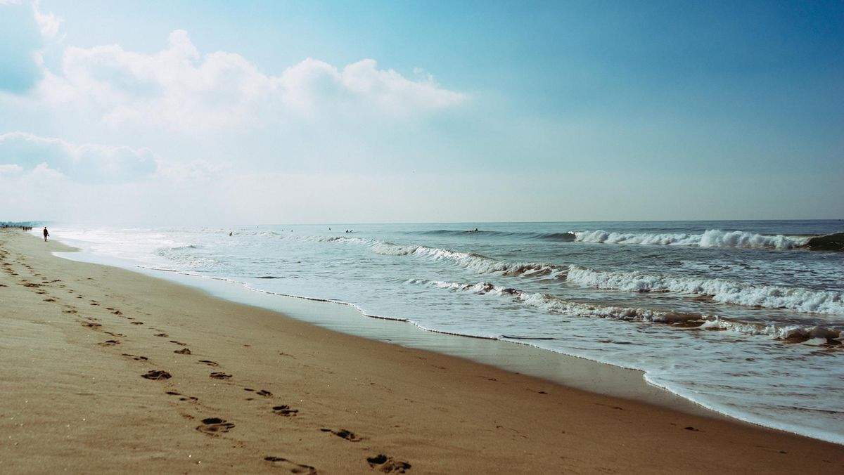 Pantai di Barcelona Berpotensi Hilang, Pemerintah Spanyol Putar Otak
