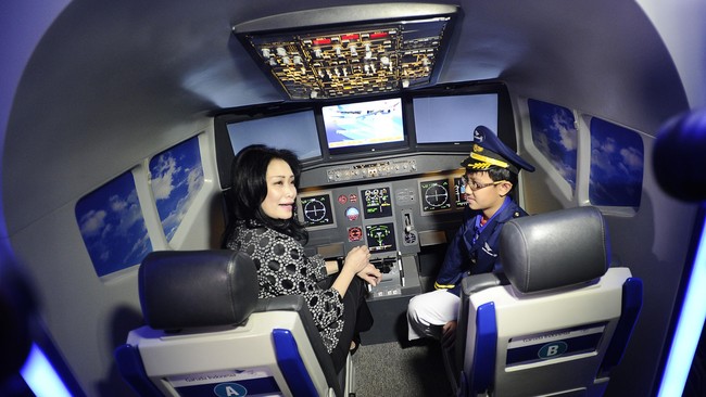 Codeshare adalah sebuah perjanjian bisnis penerbangan dimana dua maskapai berbagi penerbangan yang sama melalui penjualan tiket.