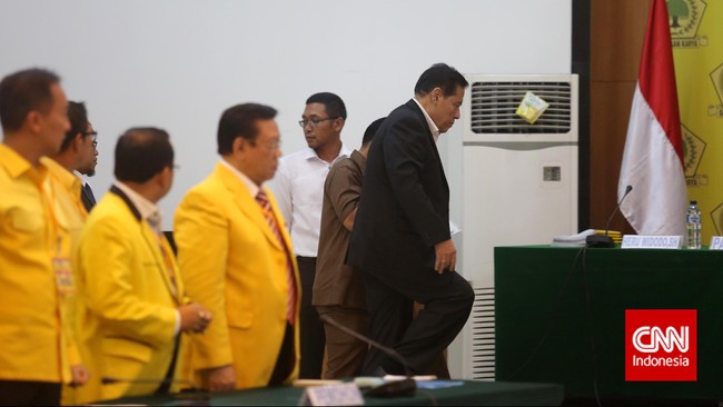 Ketua Majelis Partai Golkar, Muladi, mengatakan gugatan dapat diputuskan meski tanpa kehadiran termohon.