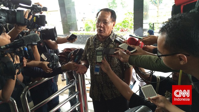 Masalah yang berlarut-larut antara Polri dan KPK dan memicu teror di lingkungan KPK dianggap dapat menjurus pada ancaman nasional.