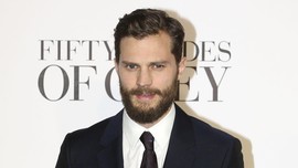 Jamie Dornan Merasa Terlalu Tua untuk Jadi Mr. Grey