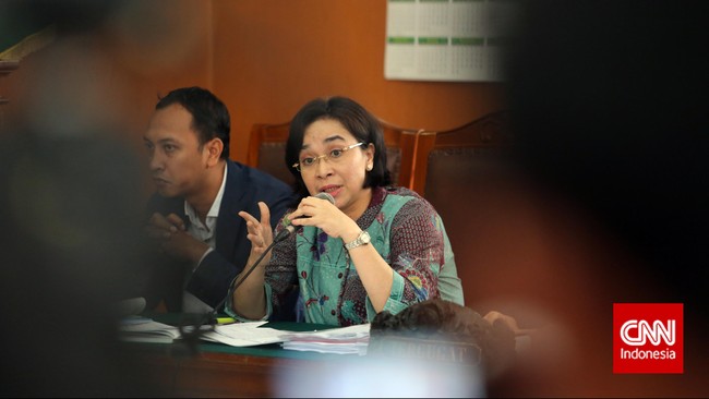 Janggalnya penafsiran hakim terhadap status penyelenggara negara dinilai dapat menjadi pembuka jalan bagi tersangka lain untuk menempuh praperadilan.