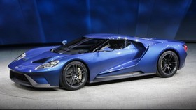 img-title Ford Bikin Mobil Super dari Serat Karbon