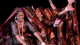 Bollywood Hindari Adegan Menari demi Cegah Corona