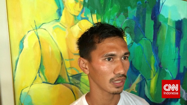 Zulkifli Syukur Resmi Jadi Asisten Pelatih Timnas Indonesia U-23 Mantan pemain Timnas Indonesia Zukifli Syukur resmi menjadi asisten pelatih skuad Garuda U-23 yang akan tampil di Piala AFF U-23 2025.