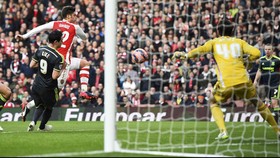 Giroud Bawa Arsenal ke Perempat Final Piala FA
