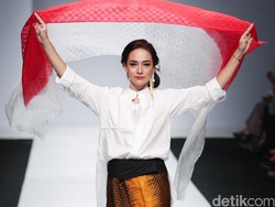 Melestarikan Wastra di Era Digital dan Upaya Mendukung UMKM