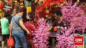 Blusukan ke Pasar Petak Sembilan Jakarta Jelang Imlek