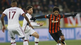 Delapan Juta Euro untuk Luiz Adriano ke Milan