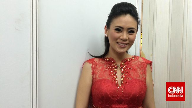 Menurut Helena 'Idol' merayakan Imlek saat ini, ada yang lucu dengan tradisi angpao anak-anak zaman sekarang di keluarganya.