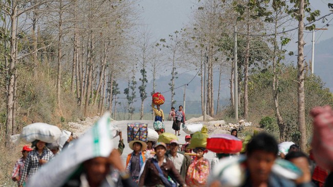 Tiongkok meminta Myanmar untuk menurunkan tensi menyusul bentrokn yang menewaskan 47 tentara di wilayah utara Myanmar.
