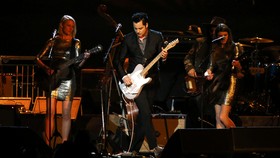 Hanya Gara-gara Pisang, Jack White Buat Surat Terbuka