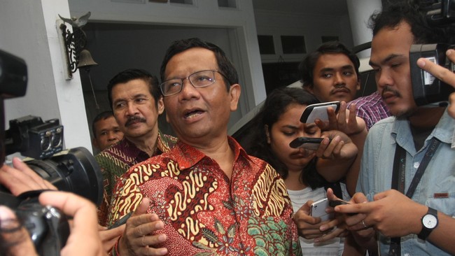 Alasannya, pembahasan beleid tersebut berpotensi dipenuhi beragam kepentingan jika dilakukan dalam waktu dekat.
