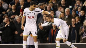 Tampil Agresif, Spurs vs Fiorentina Imbang 1-1 di Babak I