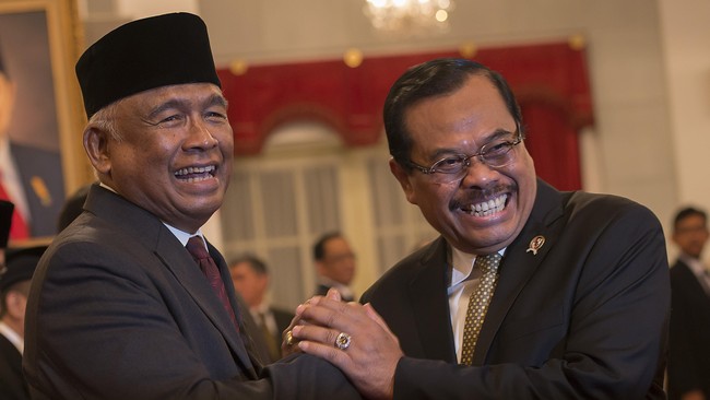 Komisi III DPR RI kembali menggelar rapat dengan Kejaksaan Agung dan Polri untuk membahas Perppu tentang pimpinan Komisi Pemberantasan Korupsi (KPK).