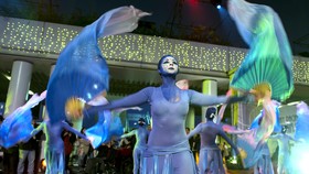 Kemeriahan Parade Internasional Tahun Baru Imlek di Hong Kong