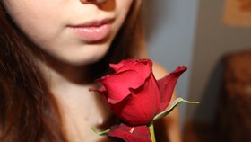 7 Alasan Banyak Perempuan Susah Orgasme