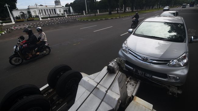 Pahami Beda Berhenti dan Parkir Menurut Aturan Resmi - Vimarsana News