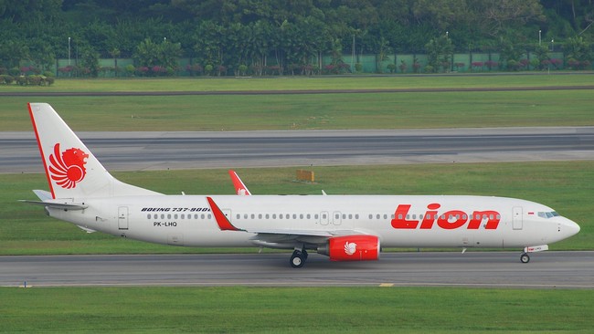 Maskapai penerbangan Lion Air memastikan penghentian operasional Boeing 737 Max 8 tidak mengganggu mereka. Mereka menyatakan operasi tetap berjalan normal. 