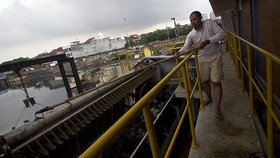 Tangani Banjir dan Sampah Jakarta, Ahok Akan Contoh Rotterdam