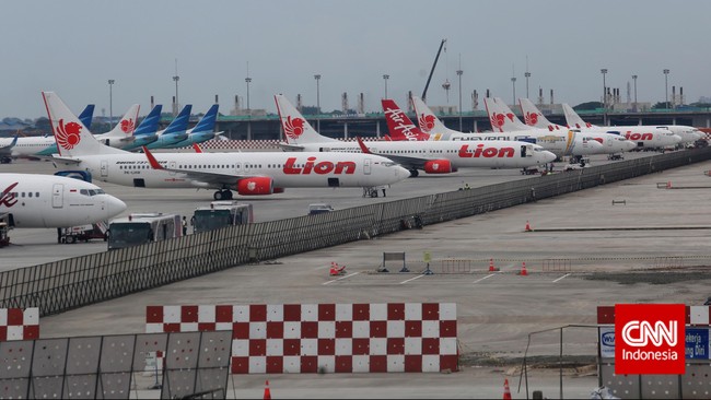 Komunitas Konsumen Indonesia (KKI) melayangkan somasi kepada Kemenhub terkait persetujuan pemberlakuan bagasi berbayar kepada Lion Air, Wings Air, dan Citilink.