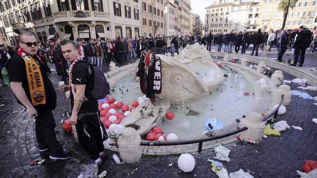 Presiden AS Roma meminta agar suporter klubnya tidak membalas dendam terhadap prilaku kasar yang ditunjukkan oleh pendukung Feyenoord di leg pertama.