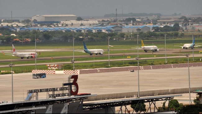 PT Aviasi Pariwisata Indonesia (Persero) atau InJourney mengatakan pasokan maskapai saat ini belum pulih dibandingkan 2019. Padahal jumlah penumpang meningkat.
