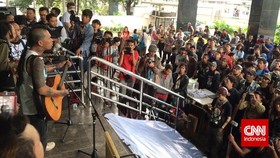 Jumat Keramat Bersama Band Marjinal di Komisi Antirasuah