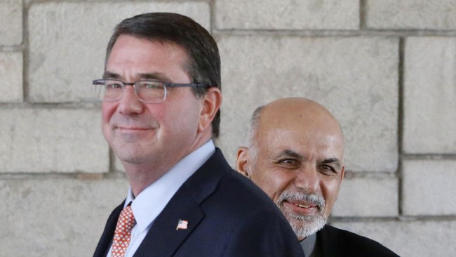 Pemerintah Amerika Serikat sedang mengkaji ulang jadwal penarikan tentara negara itu dari Afghanistan akibat kekhawatiran akan merebaknya perlawanan Taliban.