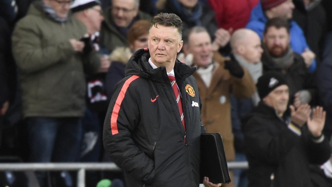 Louis van Gaal mengaku tak menyesal tolak jadi bos di Liverpool sebelum brendan Rodgers menerima pekerjaan untuk menukangi The Reds yang kini tebar ancaman.