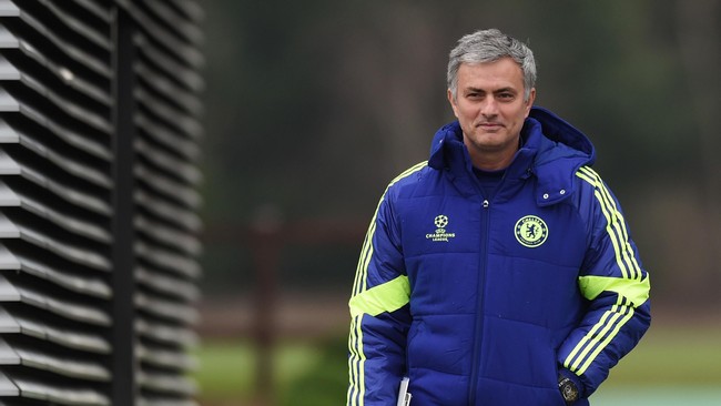 Mourinho mengaku mustahil baginya menyamai rekor 13 gelar Liga Primer Inggris yang dimiliki pelatih legendaris Manchester United, Sir Alex Ferguson.