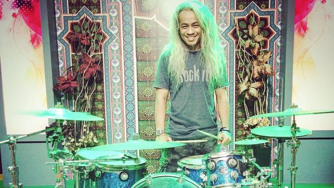 Menonton upaya Andrew dalam film Whiplash, mengingatkan pada penggebuk drum tak kenal menyerah yang juga dimiliki Indonesia.