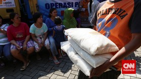 Indef: Dorong Impor, 'Mafia Beras' Coba Mainkan Harga