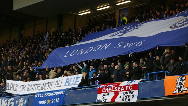 Korban tindakan rasialisme suporter Chelsea menolak tawaran The Blues untuk datang ke Stadion Stamford Bridge, London.