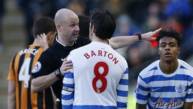 Joey Barton Sesali Tampar Selangkangan Lawan