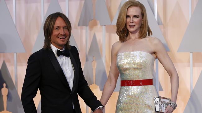 Nicole Kidman menganggap pernikahan dengan Tom Cruise di masa lalu tak berhasil karena dia terlalu muda dan terlalu cepat memutuskan untuk menikah.
