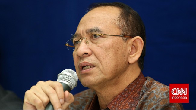 Suryadharma Ali menilai janggal penetapan tersangka dirinya tanpa diketahui jumlah kerugian negara akibat pidana korupsi yang disangkakan kepadanya.